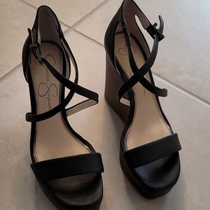 Platform sandals